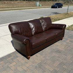 🛋️ Italsofa Leather Couch - Free Delivery