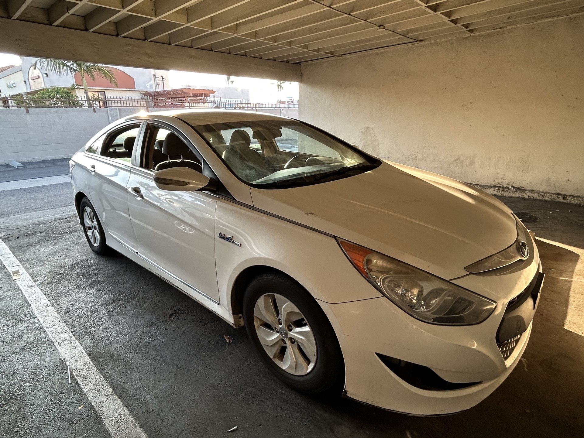 2014 Hyundai Sonata Hybrid