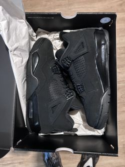 Jordan 4 Black Cat