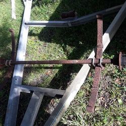 Axle from a 4x8 trailer