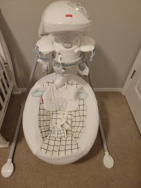 Baby SWING FISHER price