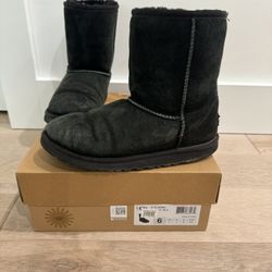 Ugg Black Boots 