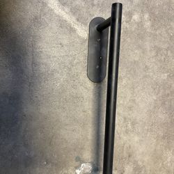 Black Tissue/towel Hanger 