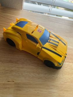 Bumble bee toy