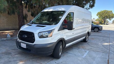 2019 Ford Transit-150