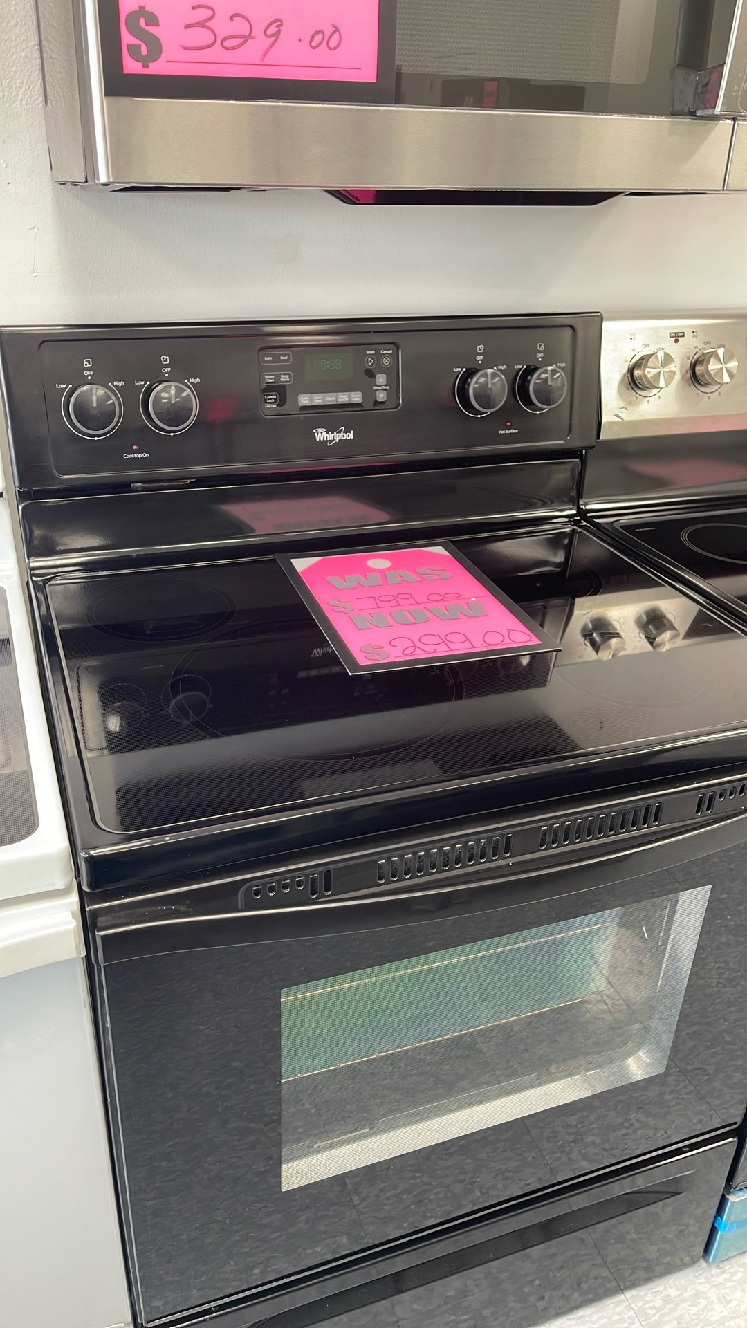 Used Whirlpool Glass Top Range. 1 Year Warranty 