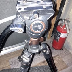 Cayer 73” Fluid Head Video Tripod