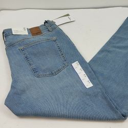 Goodfellow & Co Mens Straight Leg  Jeans Total Flex Light Wash Size 36×32