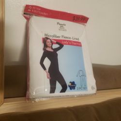 2PC Top & Bottom Set Size Microfiber Fleece-Lined Lady's Thermal.