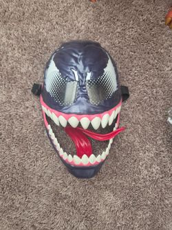 Venom Mask