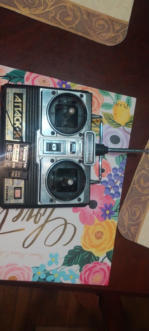 Futaba Transmitter And Receiver
