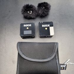 RØDE Wireless GO II Dual Channel Mic Kit with Accessories