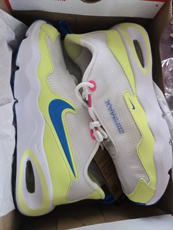 Nike