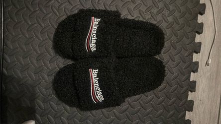 Balenciaga slides