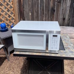 Hamilton Beach Microwave 