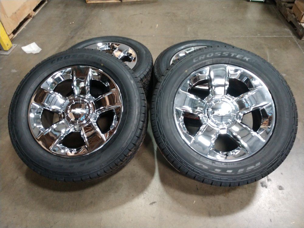 Chevy Silverado ltz OEM wheels and new tires 20" 6x139.7