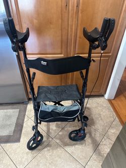 Adult walker
