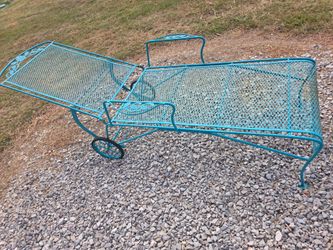 Turquoise heavy duty iron launcher