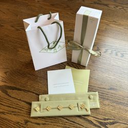 RARE Van Cleef Vintage Alhambra Gold Bracelet