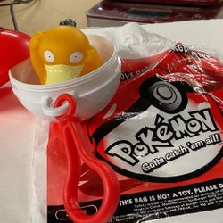 1998 Vintage PSYDUCK Pokémon Mini Figure Poke Ball Nintendo Basic Fun Burger King