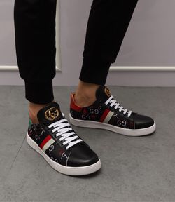 Gucci men shoes sizes available EUR size 38-45