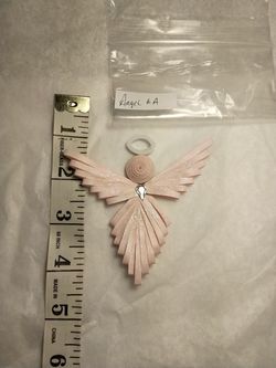 Quilling Art Angels (delicate paper decorations)