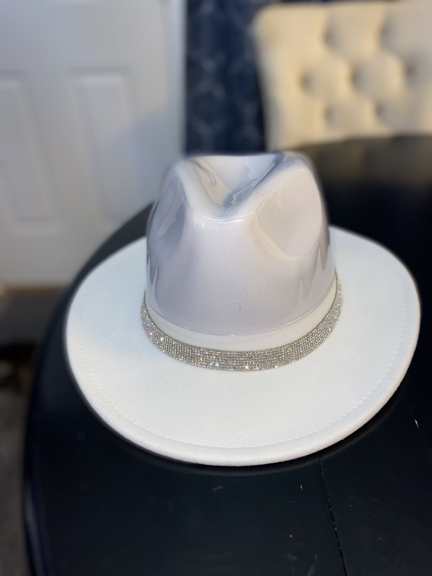 Brand new white rhinestone cowboy/cowgirl hat