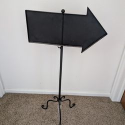 Metal Arrow Sign