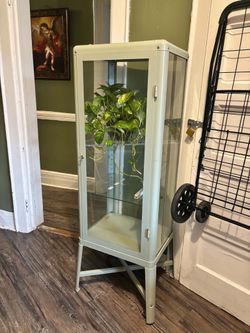 Plant Stand With Two Shelf’s