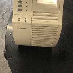 Honeywell Air Purifers