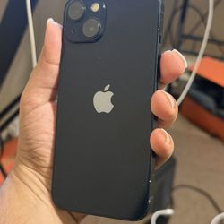 iPhone 13 128GB Black Network Unlocked