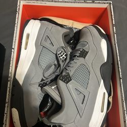 Air Jordan 4 cool grey