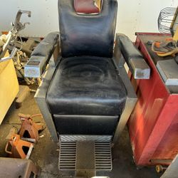 Classic Barber Chair