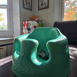 Bumbo Floor Seat