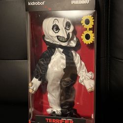 Terrifier 2 Collector posable plush (RARE)