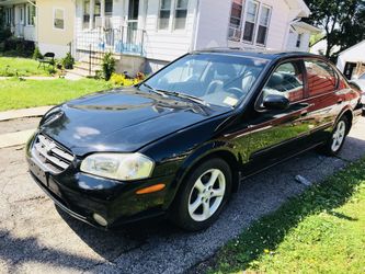 2001 NISSAN MAXIMA GLE 4DR SEDAN