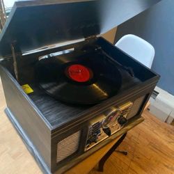 Victrola Nostalgic Record Player & Bluetooth 