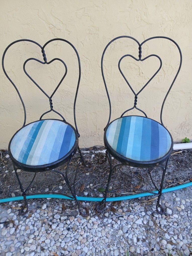 2 Vintage Iron Heart Back Icecream Parlor Chairs