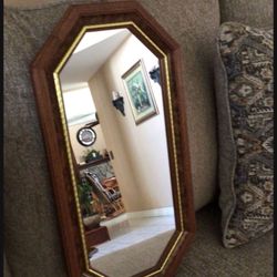 Espejos de Home Interiors  Nuevo  $15  Tengo 2  Por $25