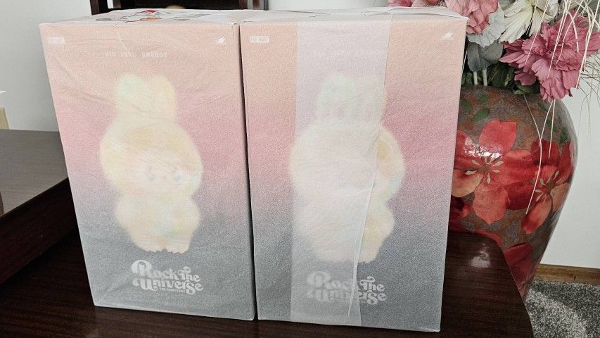 Sealed -- Big Into Energy -- Rock The Universe --Authentic