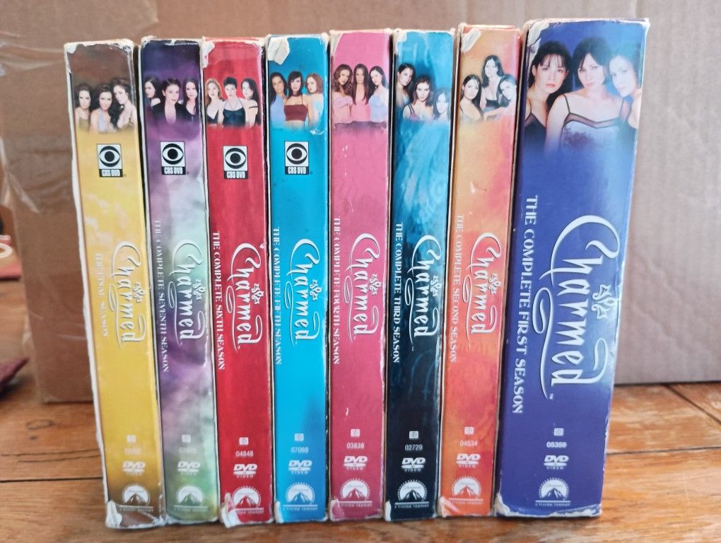 CHARMED The Complete Series 