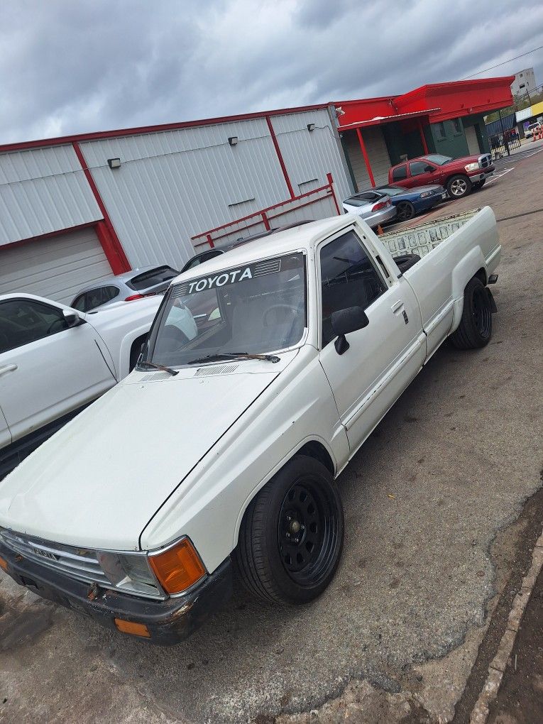 1988 Toyota Pick-Up