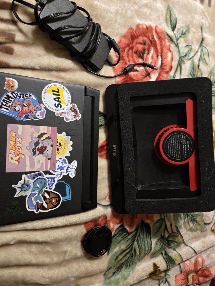 Alienware M15 R2 Gaming Laptop And Llano Rgb Cooling Fan(read Description) Open Trades