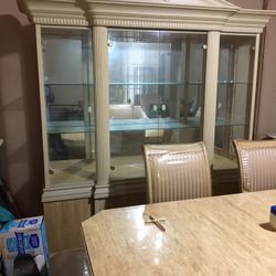 China Cabinet And Table Set 