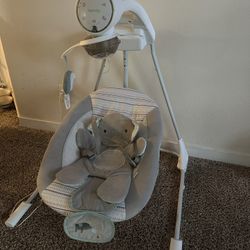 Baby Soothing Swing Ingenuity 