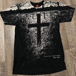 Vintage Jamie Thomas Zero Skateboard Graveyard Shirt size Medium All Over Print