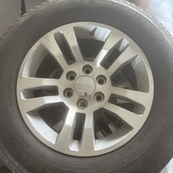 Set Of 4 Michelin Tires With Rims