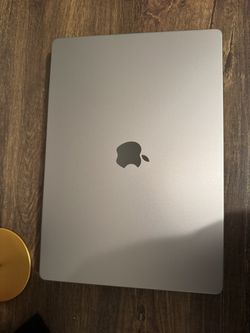 Mac Book Pro - 16 Inch 2023