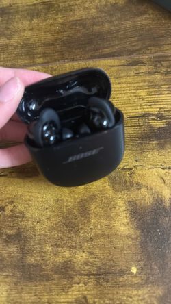 BOSE Noise Cancelling Earbuds