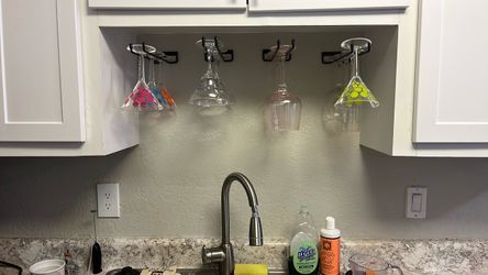 Full Glass bar